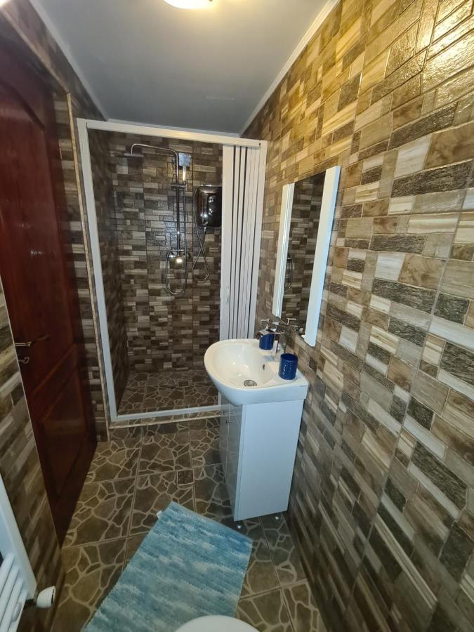 Maricom Home Zărneşti Exterior foto